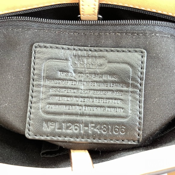 Coach Black Logo Embossed Patent Leather Bag - Picture 8 of 8